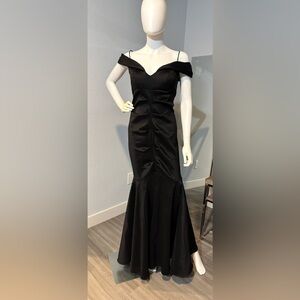 X by Xscape Off-the-Shoulder Ruched Mermaid Evening Gown - Size 10